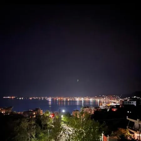 Seaview In Apartment